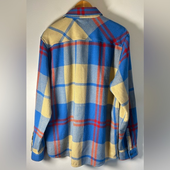 Vintage Volcom Workwear Men’s Plaid Flannel Shirt Men's XL Blue Red Button Up - Picture 6 of 8